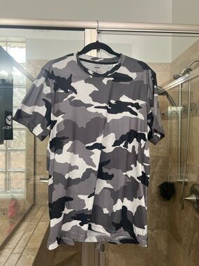 adidas Men’s Grey Black White Camo Short-Sleeve Tee